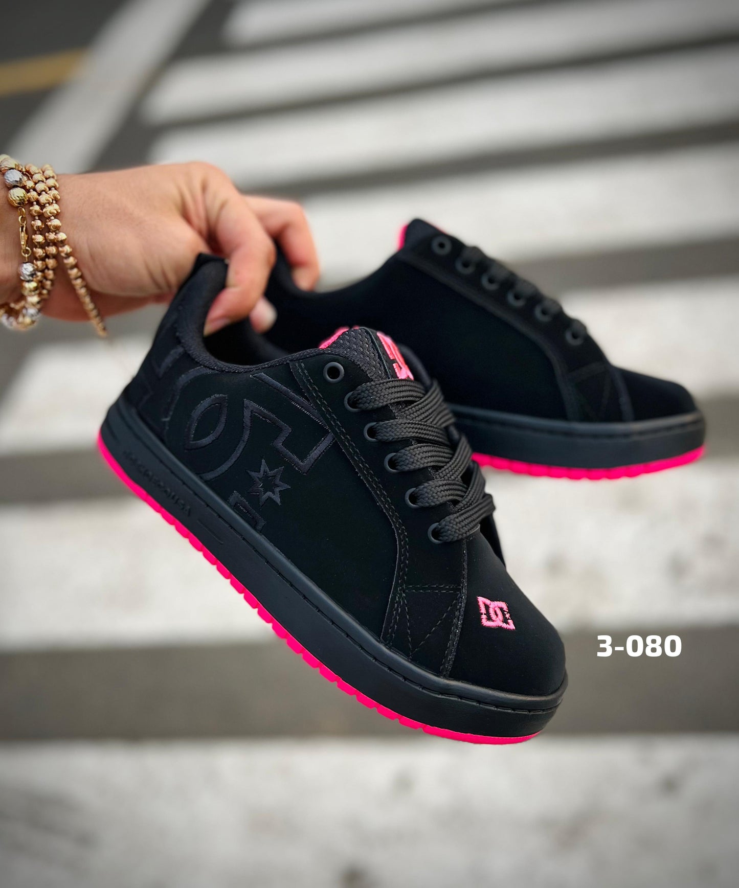 DC Court Graffik Sneakers - Neon Streetwear Edition