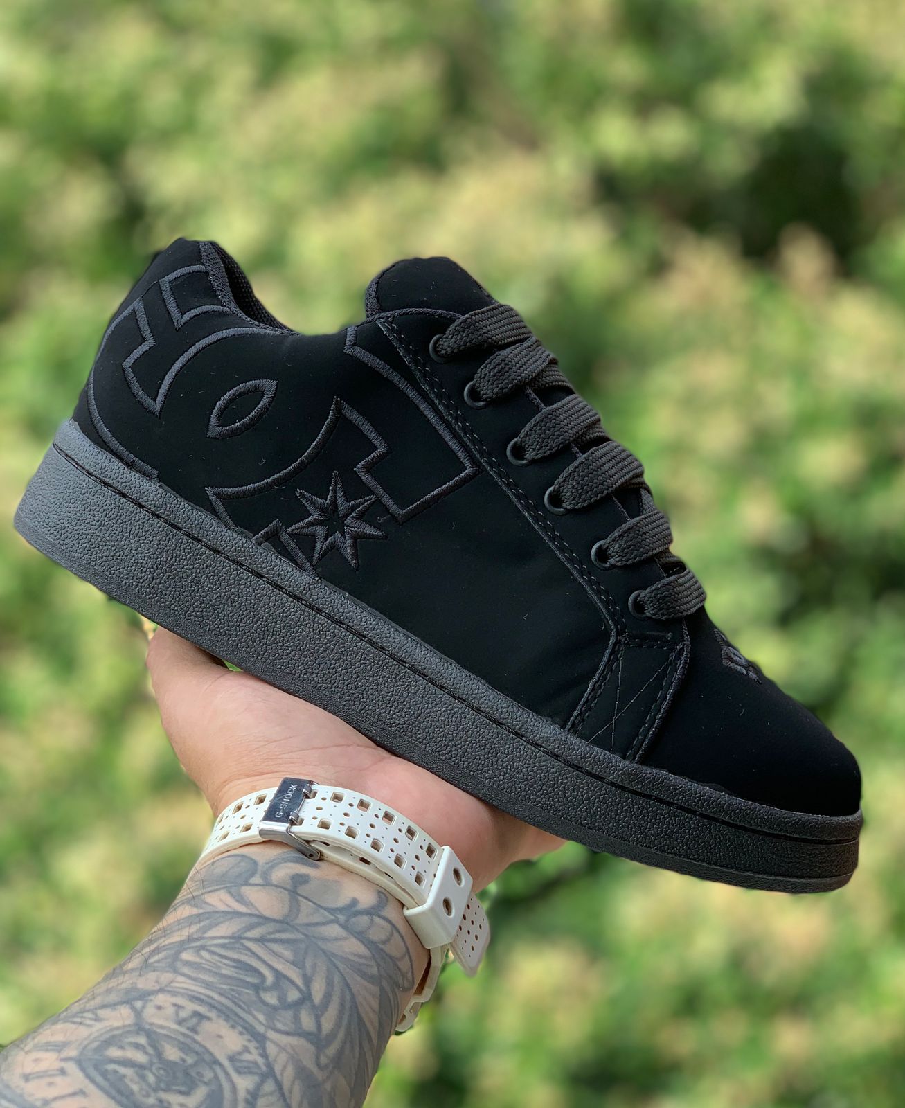 Tenis DC Court Graffik - Edición Neón Streetwear