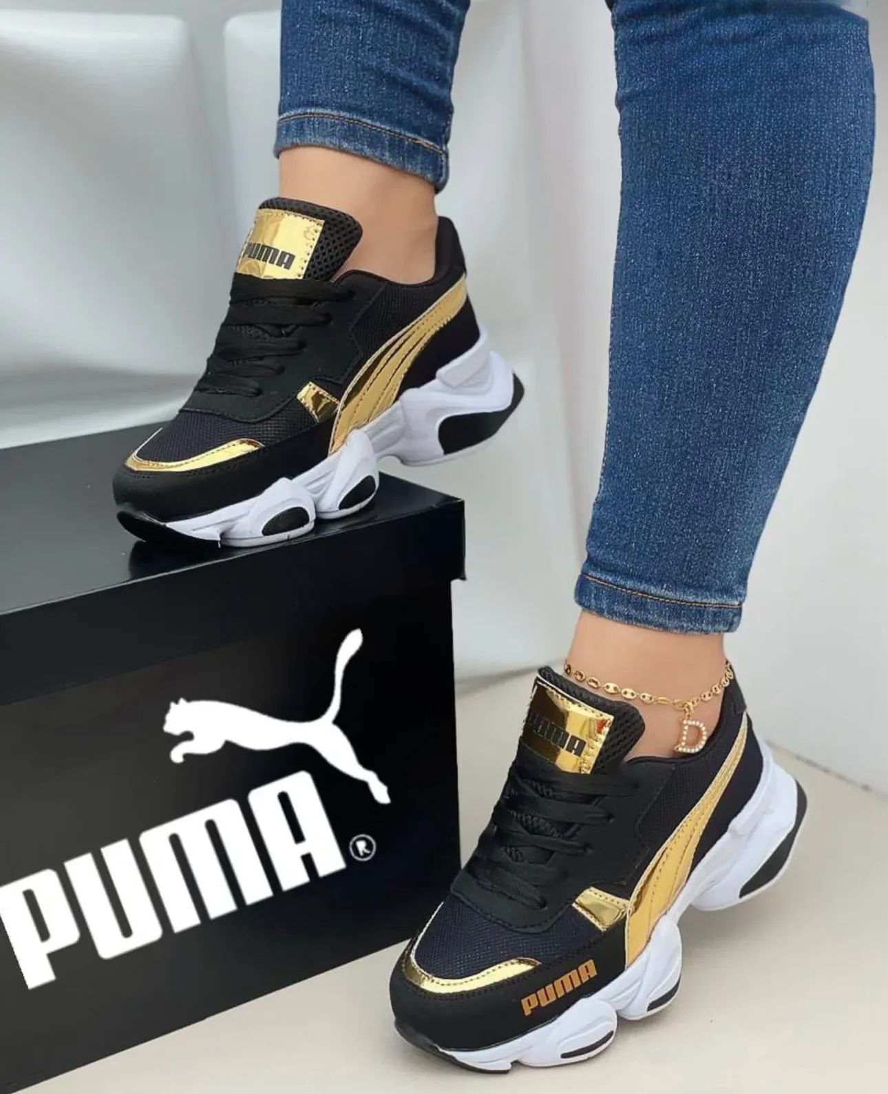 Tenis Puma Fashion 2.0 Mujer | Negro con Dorado – Modernos, Cómodos y Originales