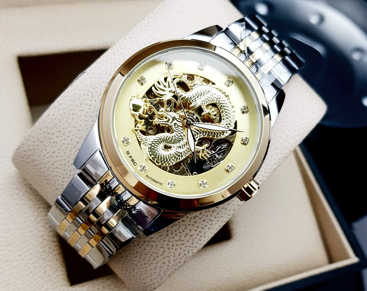 Reloj Gforce Automatic Dragon Unisex – Movimiento Automático y Diseño con Dragón 3D