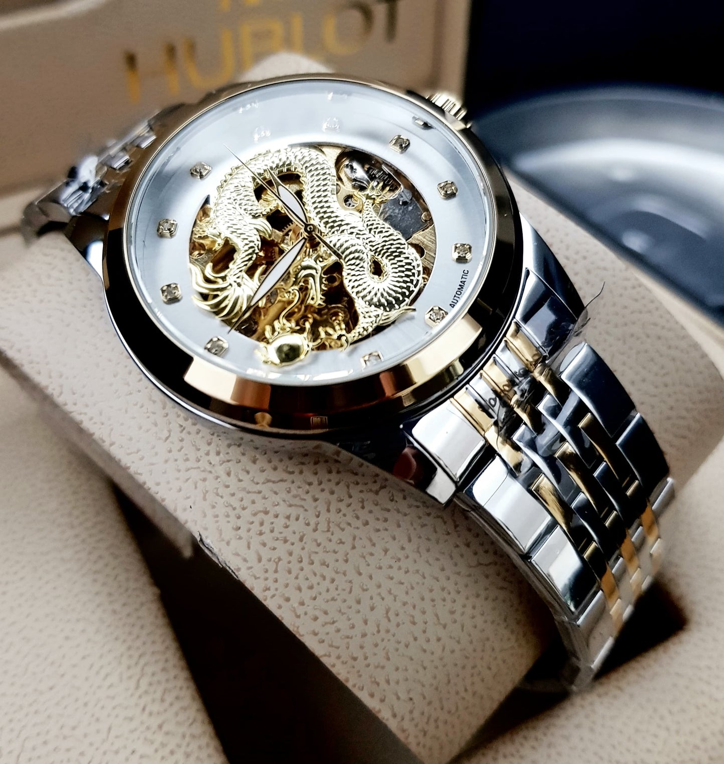 Reloj Gforce Automatic Dragon Unisex – Movimiento Automático y Diseño con Dragón 3D